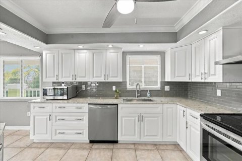 Villa ou maison à vendre à Hudson, Floride: 2 chambres, 112.97 m2 № 2396843 - photo 17