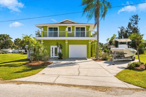 Villa ou maison à vendre à Hudson, Floride: 2 chambres, 112.97 m2 № 2396843 - photo 11
