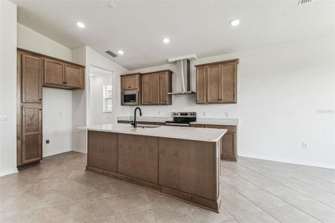 House in Spring Hill, Florida 4 bedrooms, 205.04 sq.m. № 1716479 - photo 25