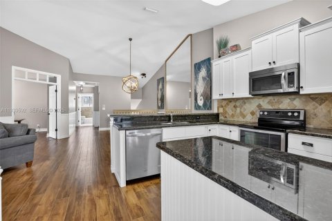 Condominio en venta en Plantation, Florida, 3 dormitorios, 163.51 m2 № 1989943 - foto 17