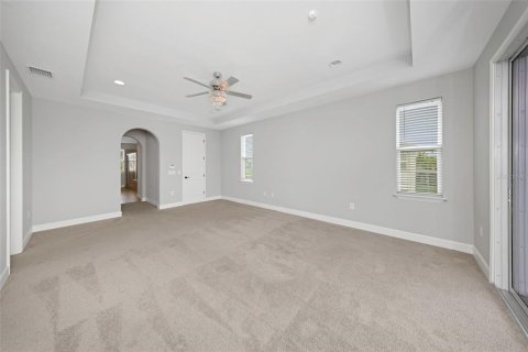 House in Lutz, Florida 4 bedrooms, 419.18 sq.m. № 2360511 - photo 28