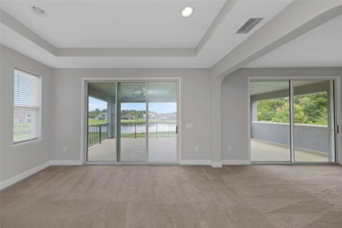 House in Lutz, Florida 4 bedrooms, 419.18 sq.m. № 2360511 - photo 30