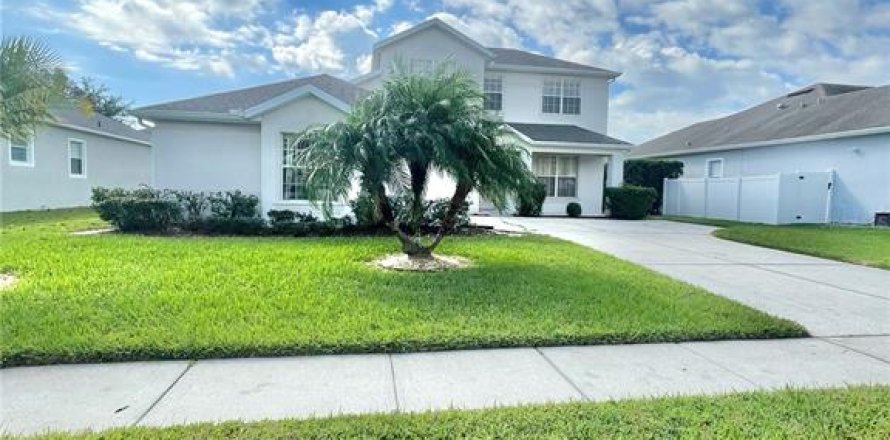 Villa ou maison à Kissimmee, Floride 4 chambres, 241.55 m2 № 2097512