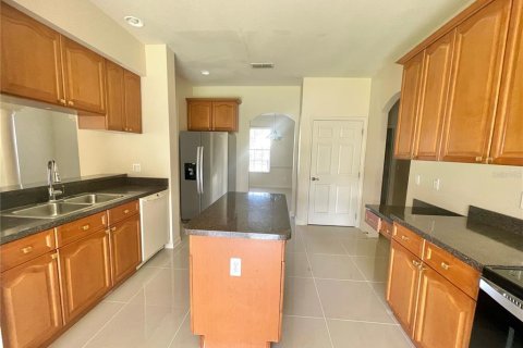 Villa ou maison à louer à Kissimmee, Floride: 4 chambres, 241.55 m2 № 2097512 - photo 11