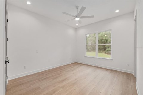 House in Gainesville, Florida 4 bedrooms, 346.99 sq.m. № 2212064 - photo 28