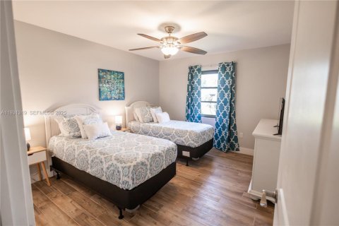 Casa en venta en Fort Myers, Florida, 3 dormitorios, 132.48 m2 № 1989979 - foto 24