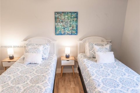 Casa en venta en Fort Myers, Florida, 3 dormitorios, 132.48 m2 № 1989979 - foto 23