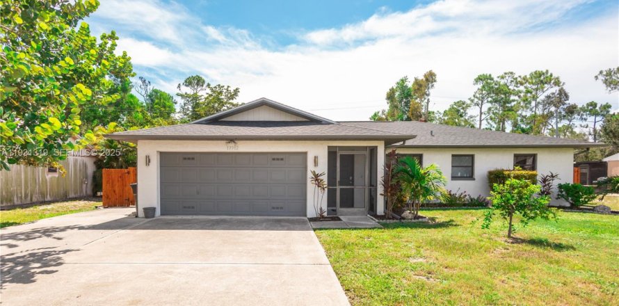 Casa en Fort Myers, Florida 3 dormitorios, 132.48 m2 № 1989979