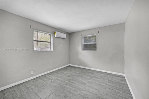 Casa en alquiler en Fort Lauderdale, Florida, 2 dormitorios, 126.9 m2 № 2027026 - foto 9