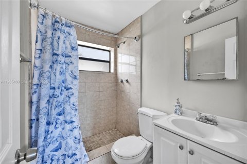 Casa en alquiler en Fort Lauderdale, Florida, 2 dormitorios, 126.9 m2 № 2027026 - foto 11