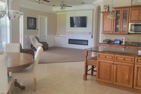 Casa en alquiler en Polk City, Florida, 4 dormitorios, 476.96 m2 № 1735503 - foto 8