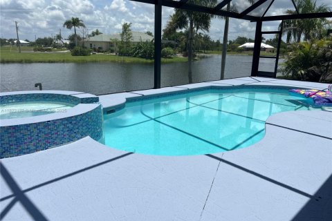 Casa en venta en Punta Gorda, Florida, 3 dormitorios, 130.81 m2 № 1790120 - foto 28