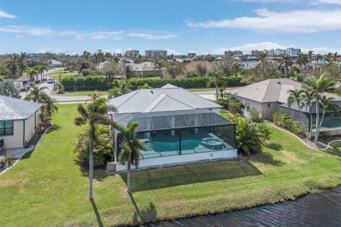 Casa en venta en Punta Gorda, Florida, 3 dormitorios, 130.81 m2 № 1790120 - foto 26