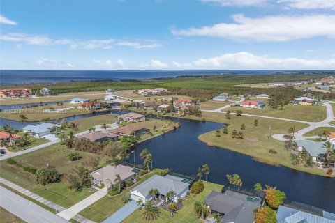 Casa en venta en Punta Gorda, Florida, 3 dormitorios, 130.81 m2 № 1790120 - foto 25