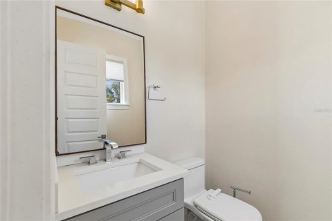 Adosado en venta en Tampa, Florida, 3 dormitorios, 251.3 m2 № 2226362 - foto 8