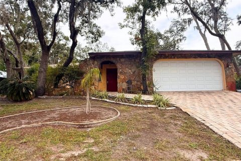 Villa ou maison à Port Richey, Floride 3 chambres, 200.11 m2 № 2398726