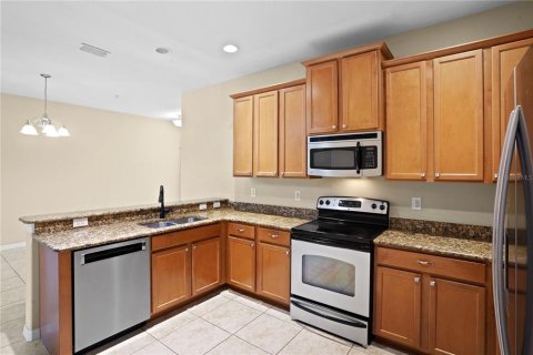 Touwnhouse à vendre à Longwood, Floride: 3 chambres, 161.09 m2 № 2423910 - photo 9
