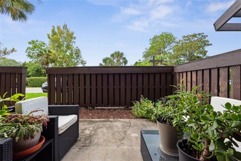 Condo in Palm Coast, Florida, 2 bedrooms  № 1910181 - photo 30