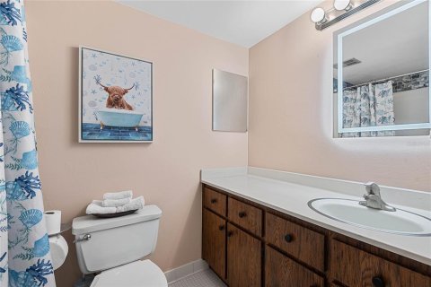 Condo in Palm Coast, Florida, 2 bedrooms  № 1910181 - photo 21