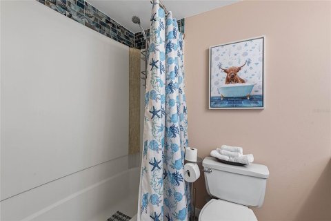 Condo in Palm Coast, Florida, 2 bedrooms  № 1910181 - photo 23