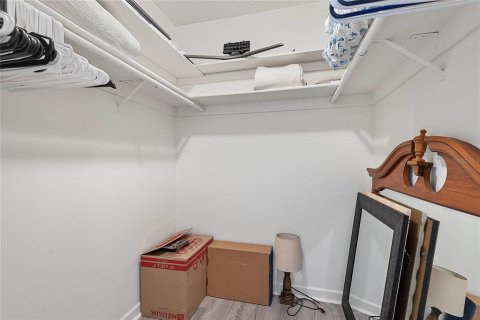 Condo in Palm Coast, Florida, 2 bedrooms  № 1910181 - photo 25