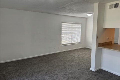 Copropriété à louer à Tampa, Floride: 3 chambres, 127.09 m2 № 2413685 - photo 7