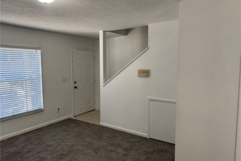 Copropriété à louer à Tampa, Floride: 3 chambres, 127.09 m2 № 2413685 - photo 4