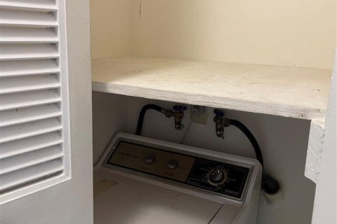 Купить кондоминиум в Тамарак, Флорида 2 спальни, 95.88м2, № 652594 - фото 1
