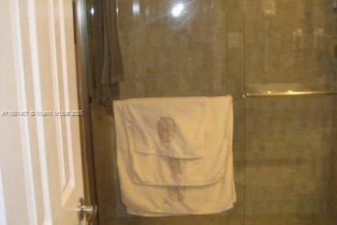 Купить кондоминиум в Майами, Флорида 3 спальни, 112.32м2, № 1925067 - фото 9