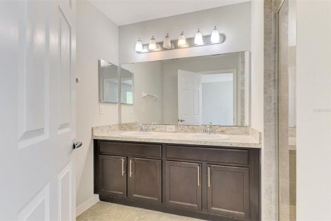 Townhouse in Sarasota, Florida 3 bedrooms, 163.32 sq.m. № 2097766 - photo 15
