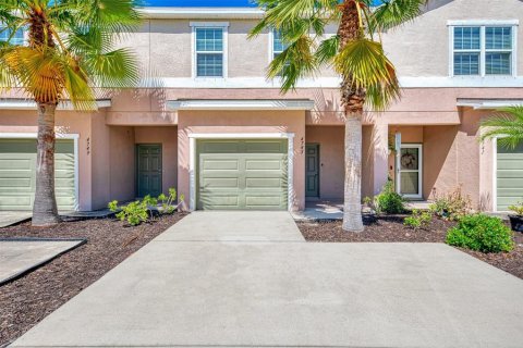 Townhouse in Sarasota, Florida 3 bedrooms, 163.32 sq.m. № 2097766