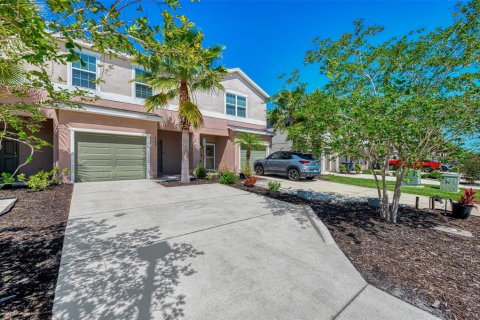 Townhouse in Sarasota, Florida 3 bedrooms, 163.32 sq.m. № 2097766 - photo 2