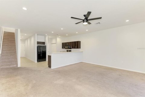 Townhouse in Sarasota, Florida 3 bedrooms, 163.32 sq.m. № 2097766 - photo 6