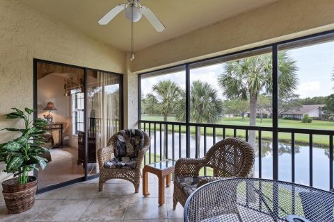 Condo in Sarasota, Florida, 2 bedrooms № 2113295 - photo 13