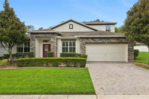 House in Apopka, Florida 4 bedrooms, 276.11 sq.m. № 2284773