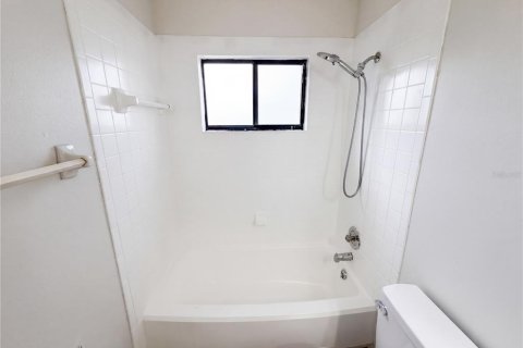 Copropriété à vendre à Orlando, Floride: 2 chambres, 88.26 m2 № 2094851 - photo 10