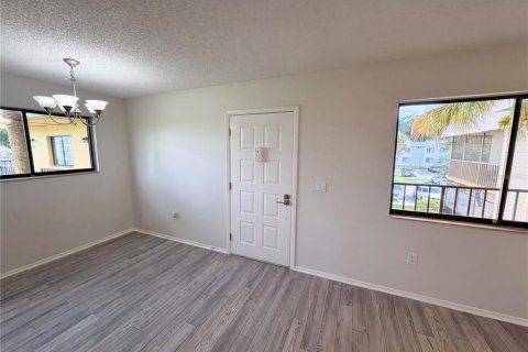 Copropriété à vendre à Orlando, Floride: 2 chambres, 88.26 m2 № 2094851 - photo 14