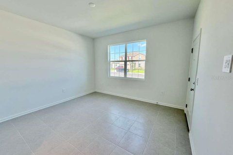 House in Davenport, Florida 1 bedroom, 48.77 sq.m. № 2148888 - photo 8