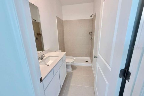 House in Davenport, Florida 1 bedroom, 48.77 sq.m. № 2148888 - photo 10