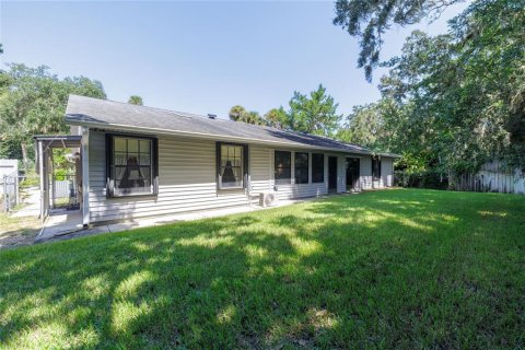 House in Edgewater, Florida 4 bedrooms, 205.13 sq.m. № 1902405 - photo 25