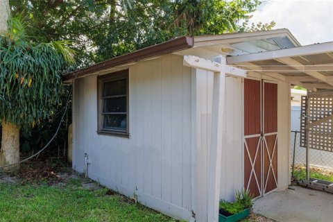House in Edgewater, Florida 4 bedrooms, 205.13 sq.m. № 1902405 - photo 22