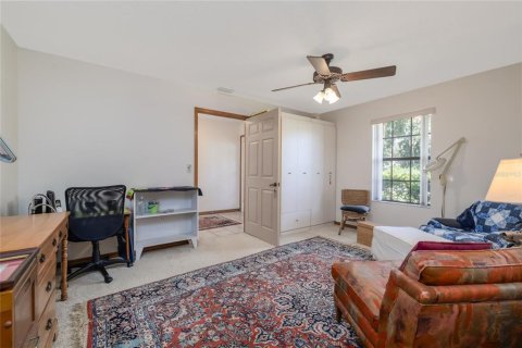 House in Edgewater, Florida 4 bedrooms, 205.13 sq.m. № 1902405 - photo 17