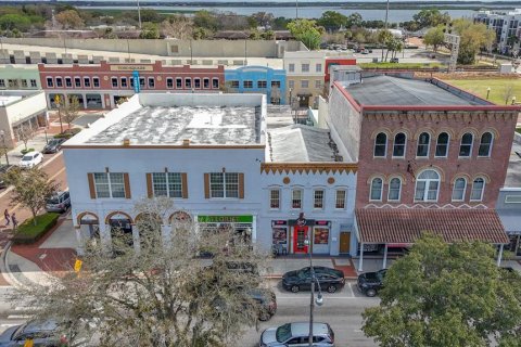 Immobilier commercial à vendre à Kissimmee, Floride: 925.86 m2 № 2143556 - photo 2