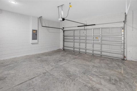 House in Citrus Springs, Florida 4 bedrooms, 170.29 sq.m. № 2199148 - photo 22