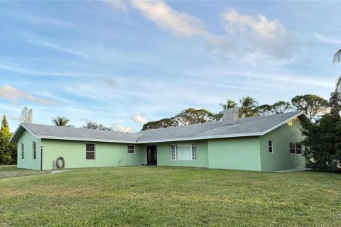 House in Palm Beach Gardens, Florida 4 bedrooms, 225.57 sq.m. № 2185043 - photo 14