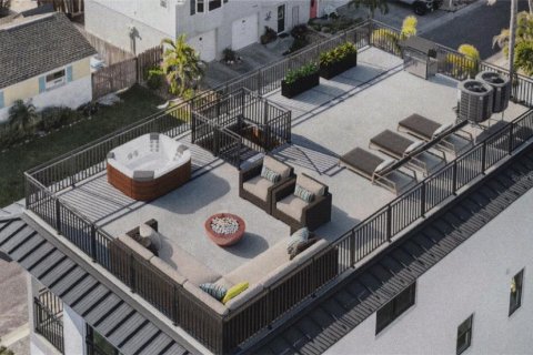 Casa en alquiler en Saint Petersburg, Florida, 3 dormitorios, 232.26 m2 № 1817980 - foto 4