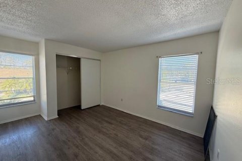 Copropriété à louer à Sarasota, Floride: 2 chambres, 102.19 m2 № 1593462 - photo 9