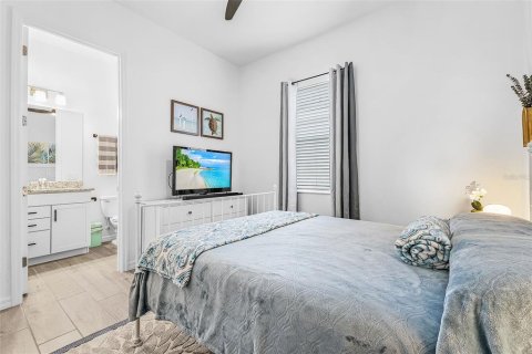Casa en venta en Punta Gorda, Florida, 4 dormitorios, 207.92 m2 № 2317391 - foto 24