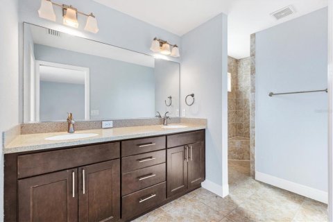 Villa ou maison à vendre à Oxford, Floride: 4 chambres, 219.99 m2 № 2349342 - photo 22