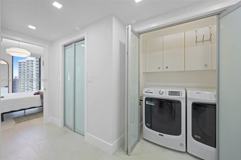 Купить кондоминиум в Авентура, Флорида 2 спальни, 139.35м2, № 2002498 - фото 19